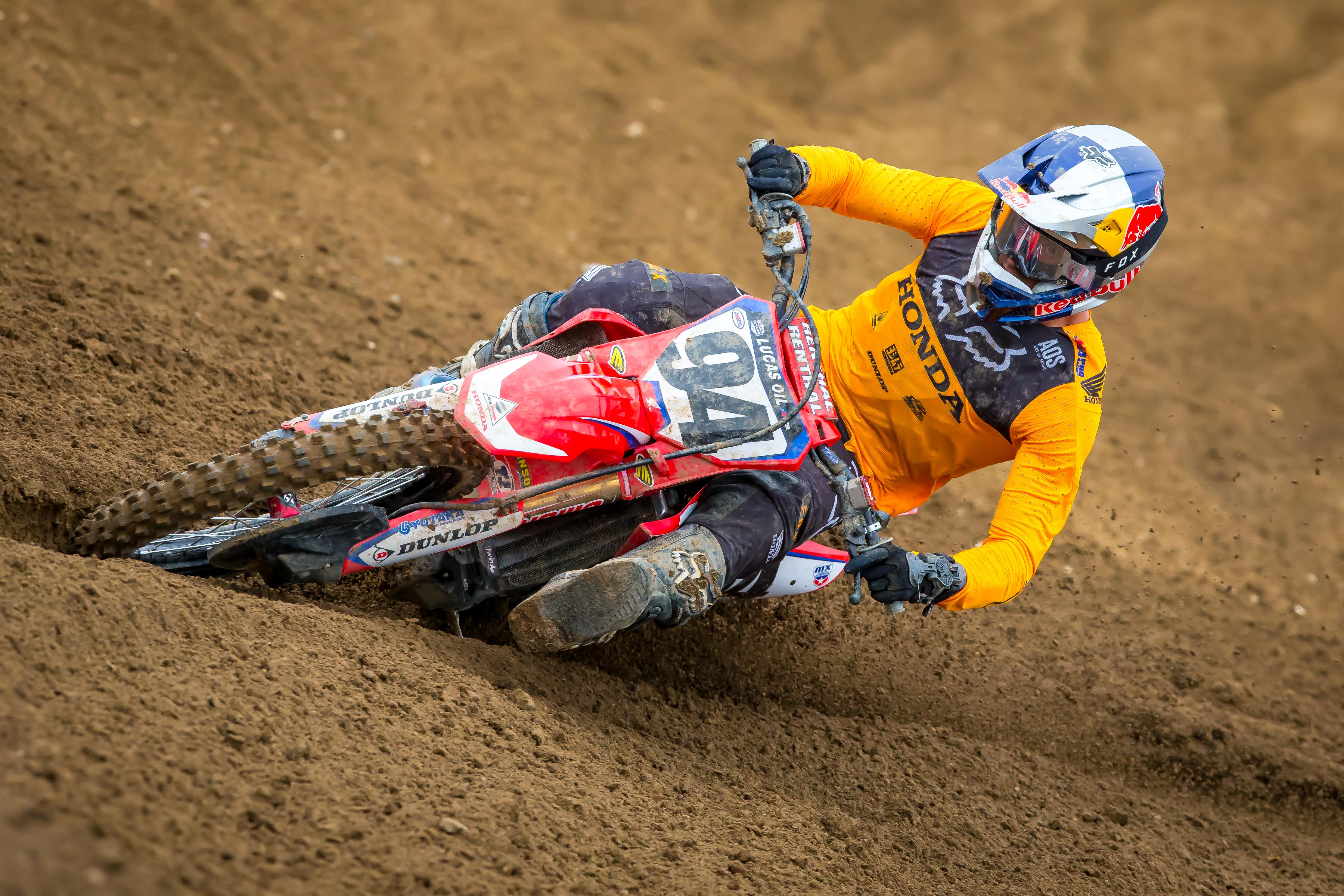 FuelUniverse >> AMA Motocross en San Diego prácticas y recorrido virtual