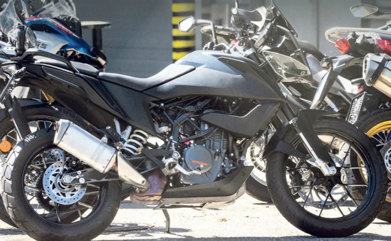 FuelUniverse >> KTM estaría lanzando una línea de bicilíndricas de 490cc