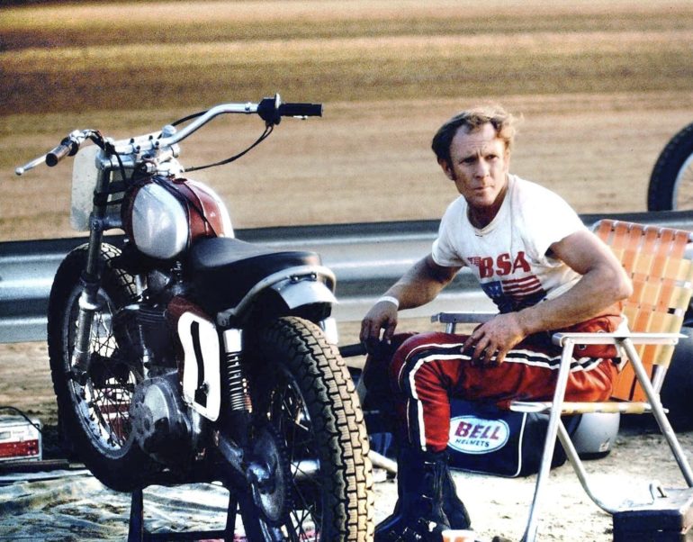 FuelUniverse >> Falleció Dick Mann, una eminencia todoterreno