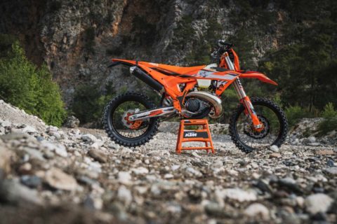 KTM pone en el mercado la 300 Hard Enduro 2024