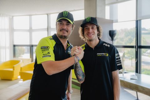 Marco Bezzecchi renueva con el VR46 por un año más