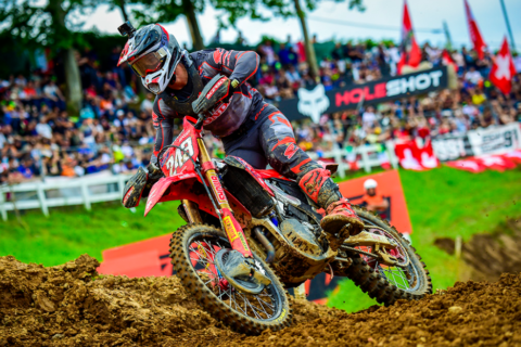 Tim Gajser consiguió un memorable triunfo en Maggiora