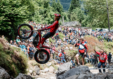 Jaime Busto cortó la racha de Toni Bou