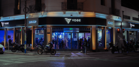 Se inauguró un nuevo espacio exclusivo de Voge en Rosario