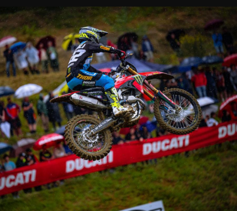 Ducati debuta en MXGP con Tony Cairoli