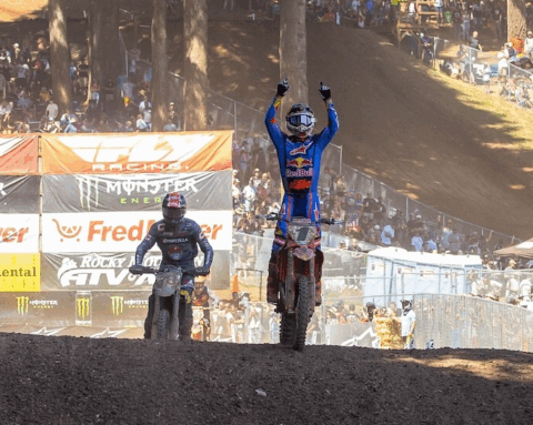 Sexton cortó el invicto de Lawrence en Washougal