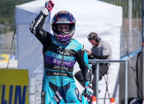 Primera victoria de Alonso en doble podio sudamericano