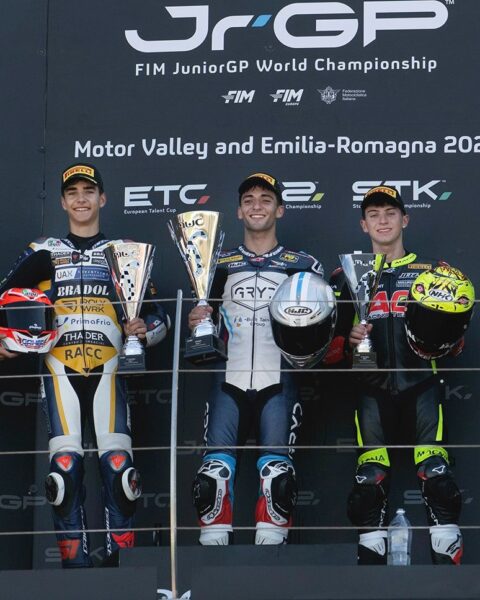 Victoria de doble podio para Marco Morelli