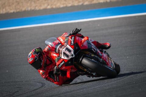 Bulega sigue dándole batalla a Razgatlioglu y todo se define en Jerez