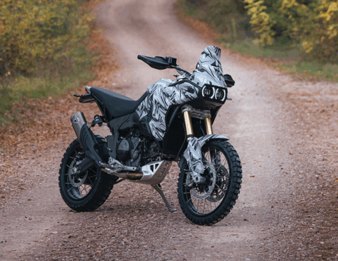 Nuevas DesertX y Desmo450 en el Salón EICMA