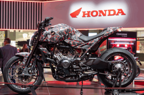 Un prototipo avanzado y diversificación de logos