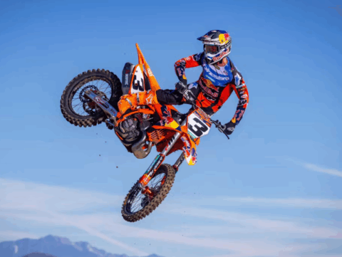 KTM confirmó a Eli Tomac y Jorge Prado