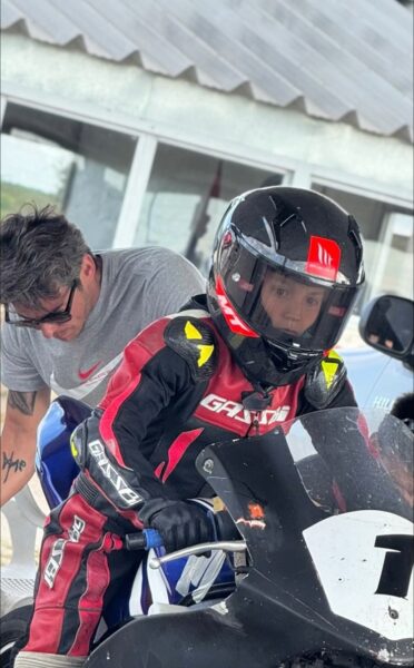 Cuneo y Casanovas, los argentinos para el Selectivo R15