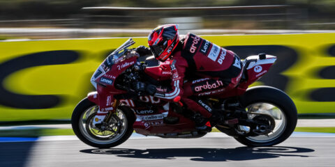 En la previa del debut, Bulega marcó los test oficiales