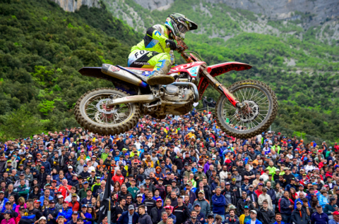 Herlings dominó ante una multitud en Pietramurata