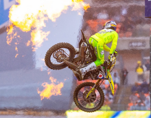 Roczen enciende la definición tras ganar en Cleveland