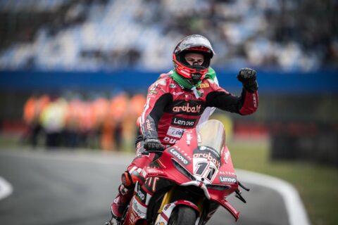 Nicolò Bulega llevó a 22 triunfos una racha única e histórica