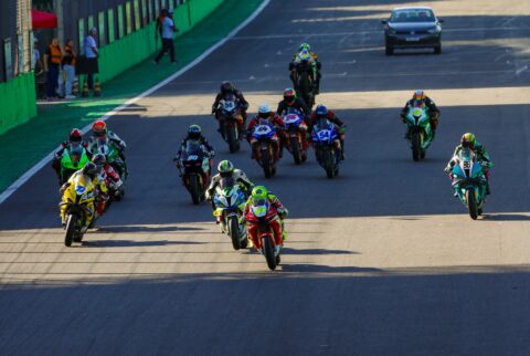Moto1000GP y R-Series en Interlagos
